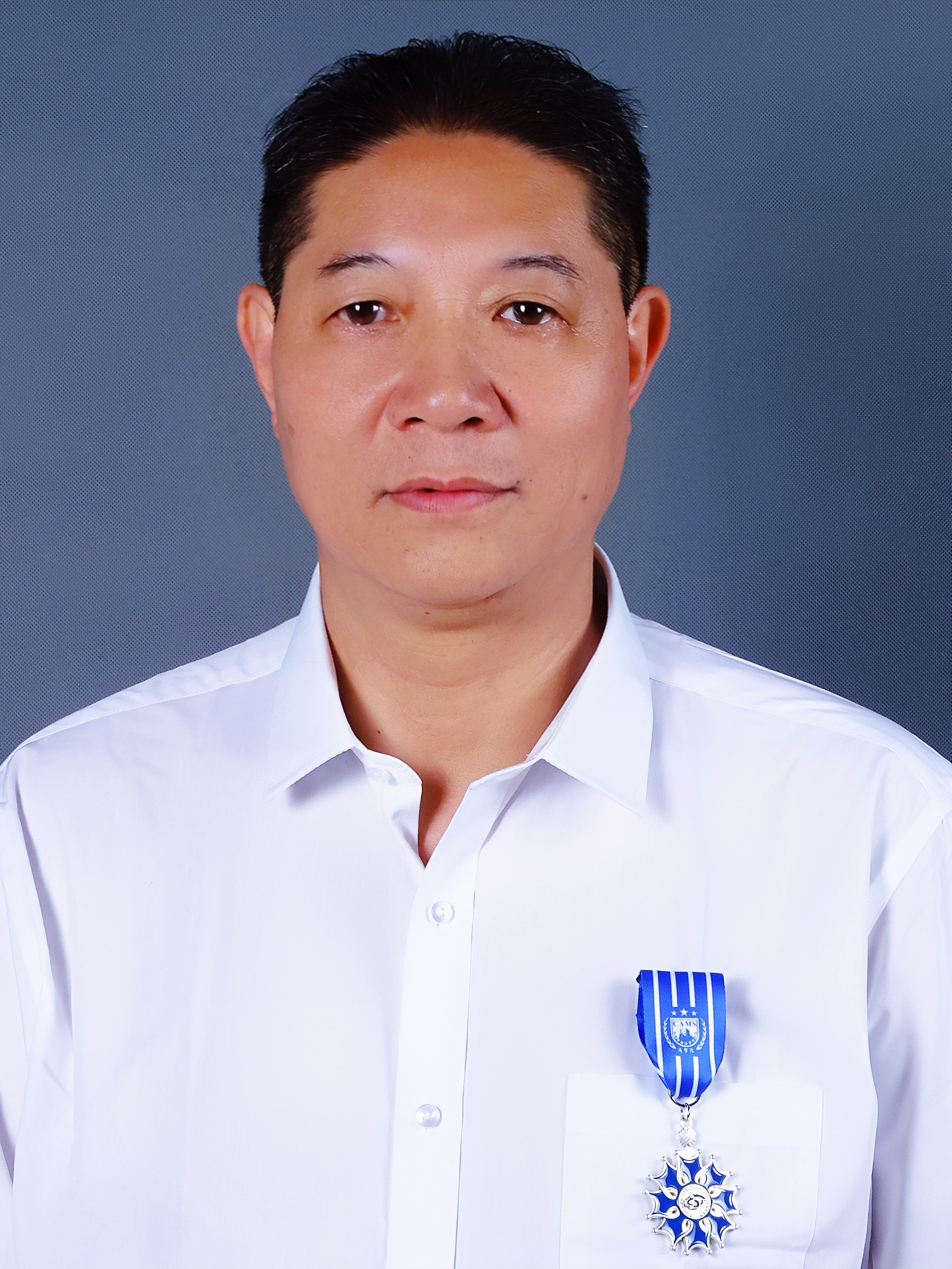 NUM Appoints World-Renowned Traditional Chinese Medicine Expert Dr. Yuan Hong as Full Professor